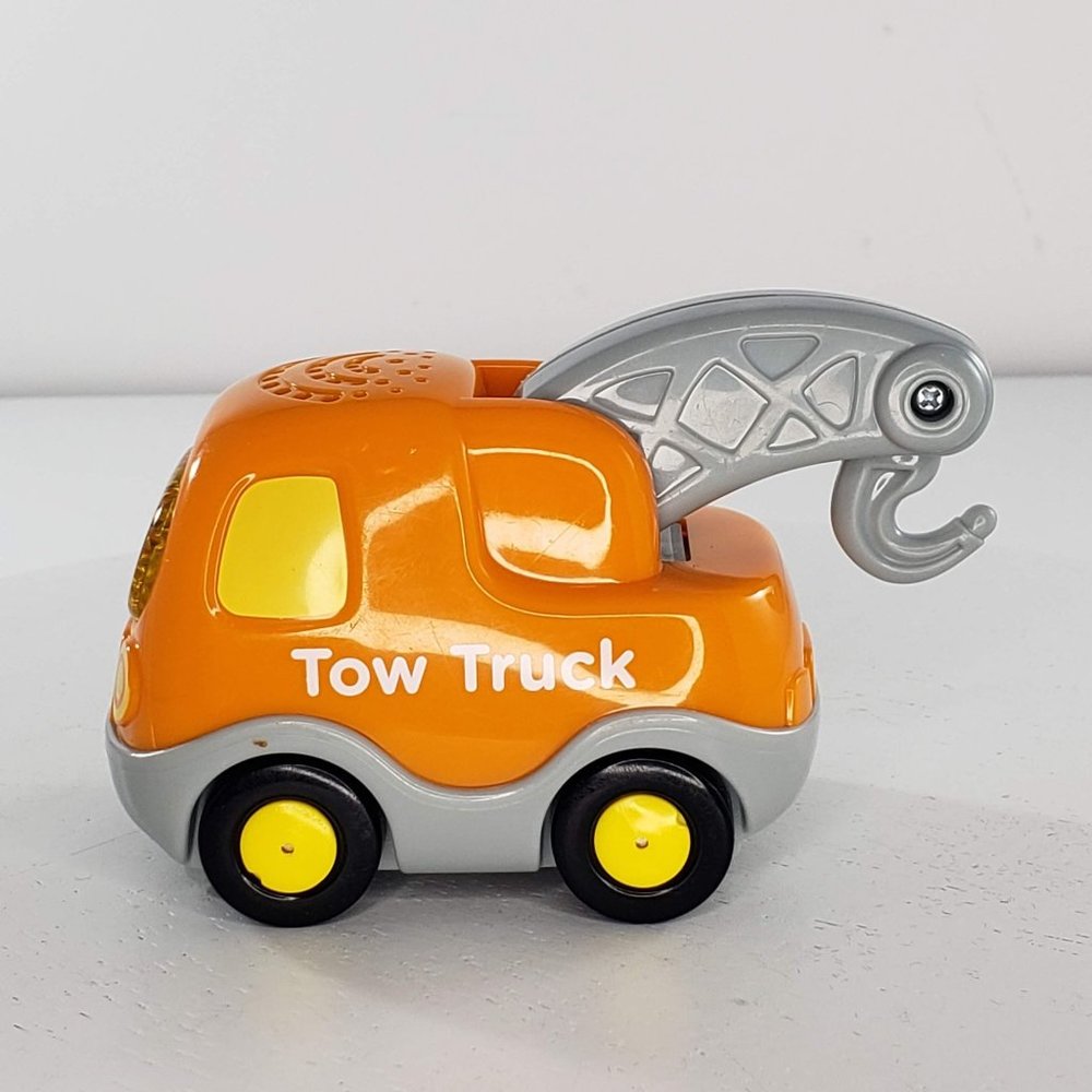 Vtech Go Go Smart Wheels Oarnge Tow Truck Lights Sounds Interactive Toy Car